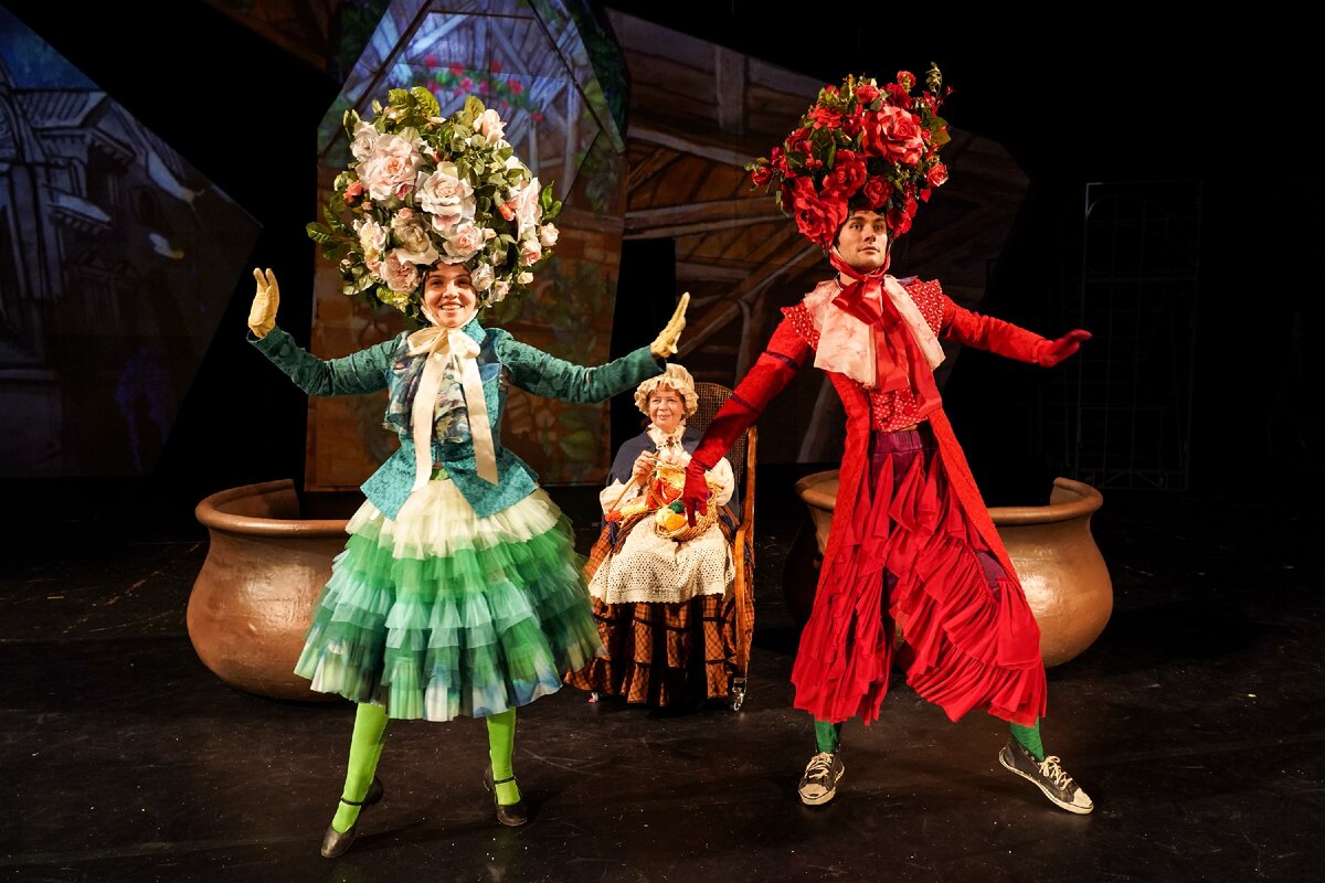 снежная королева в малом театре