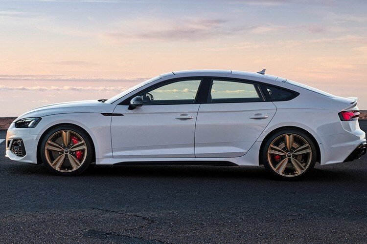 Ауди RS5 Спортбэк
