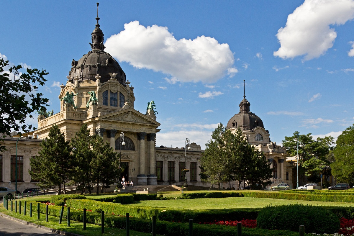 Купальни Сечени