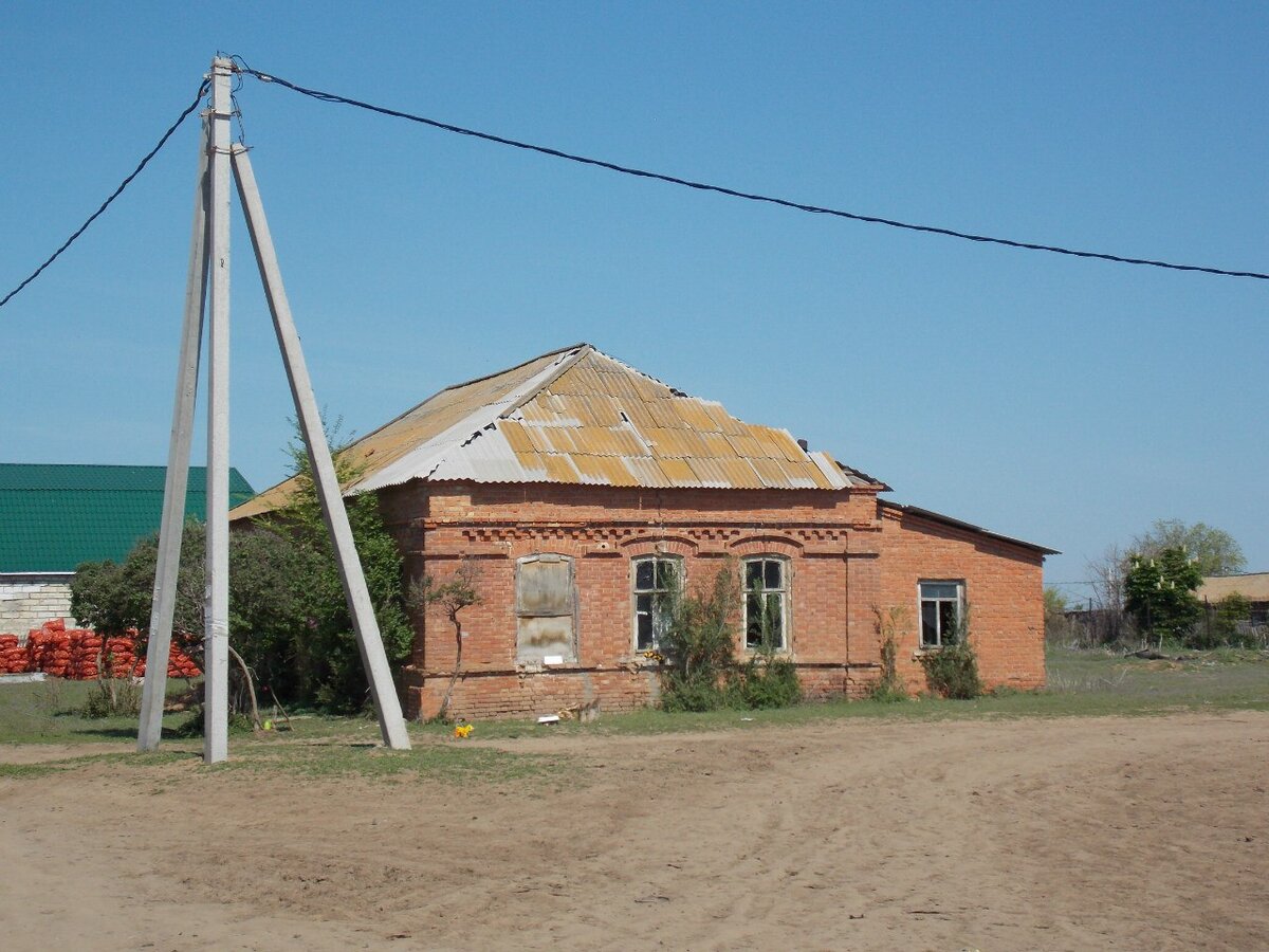 фото поселка искра в саратовской области