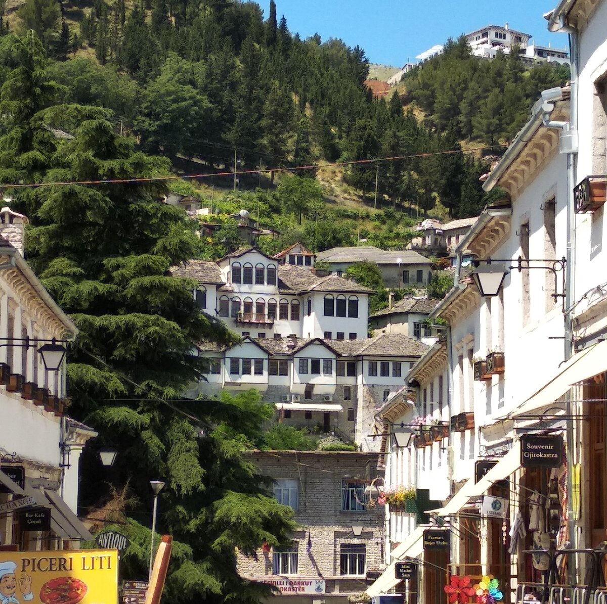 Гирокастер. Албания