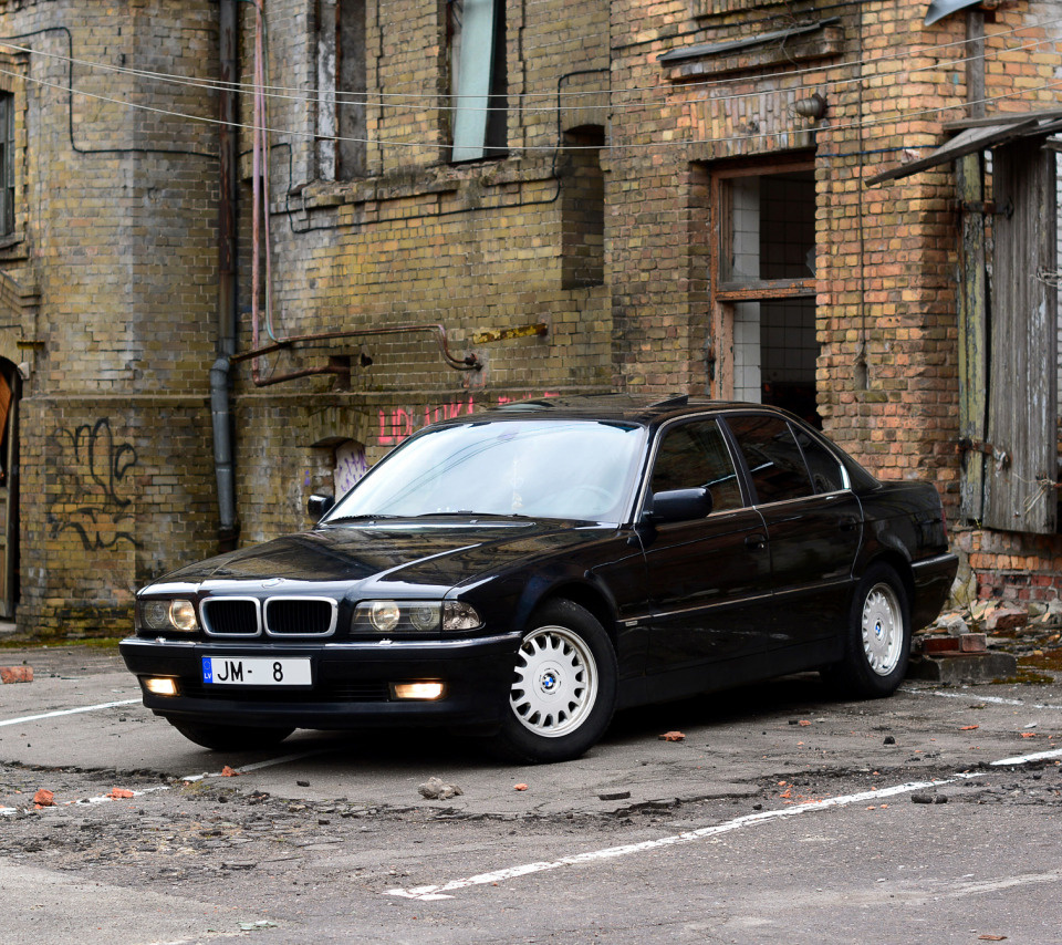 BMW e38 