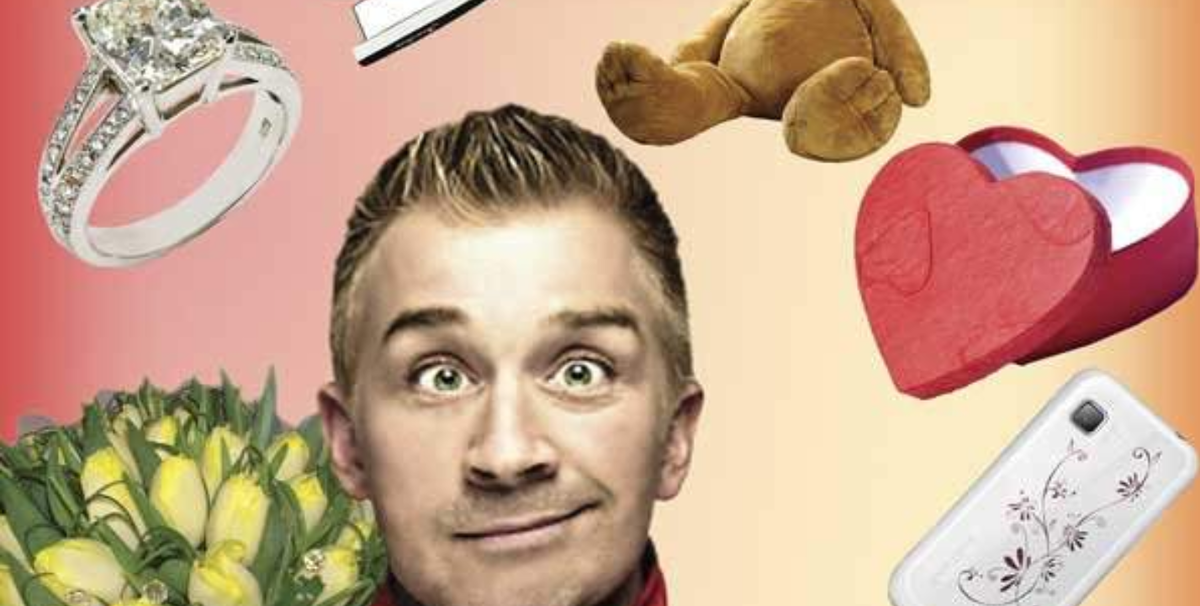 Вы ждете от него нечто такого, или хотя бы приличного букета. А он накануне рассказывает свою теорию, почему ненавидит этот праздник и куда вам идти со своими фантазиями... Что делать? Праздник испорчен?