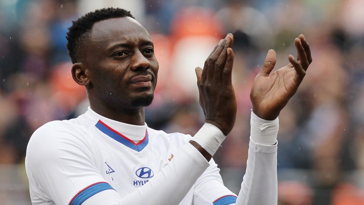 Похоже, не только от Седрика зависит какие аплодисменты он в итоге получит. Фото из открытых источников