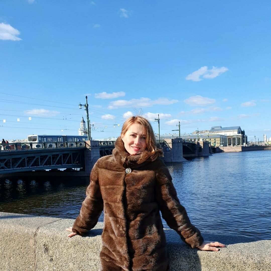Психолог Елена Гришина 