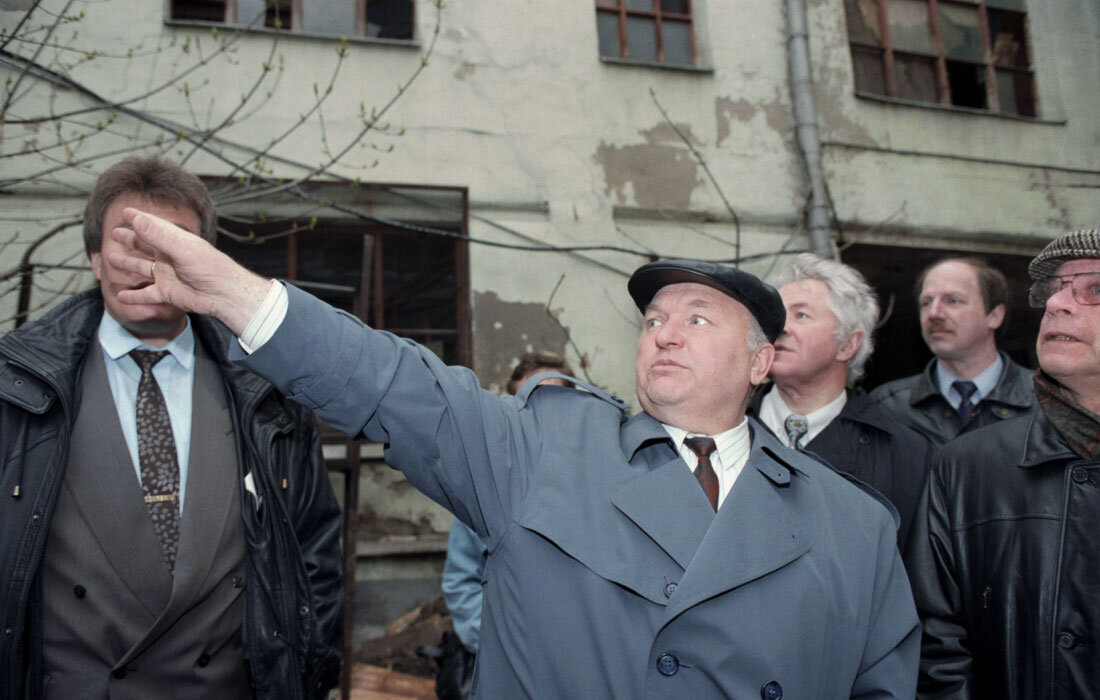 Юрий Лужков в реновации Москвы 1999 год