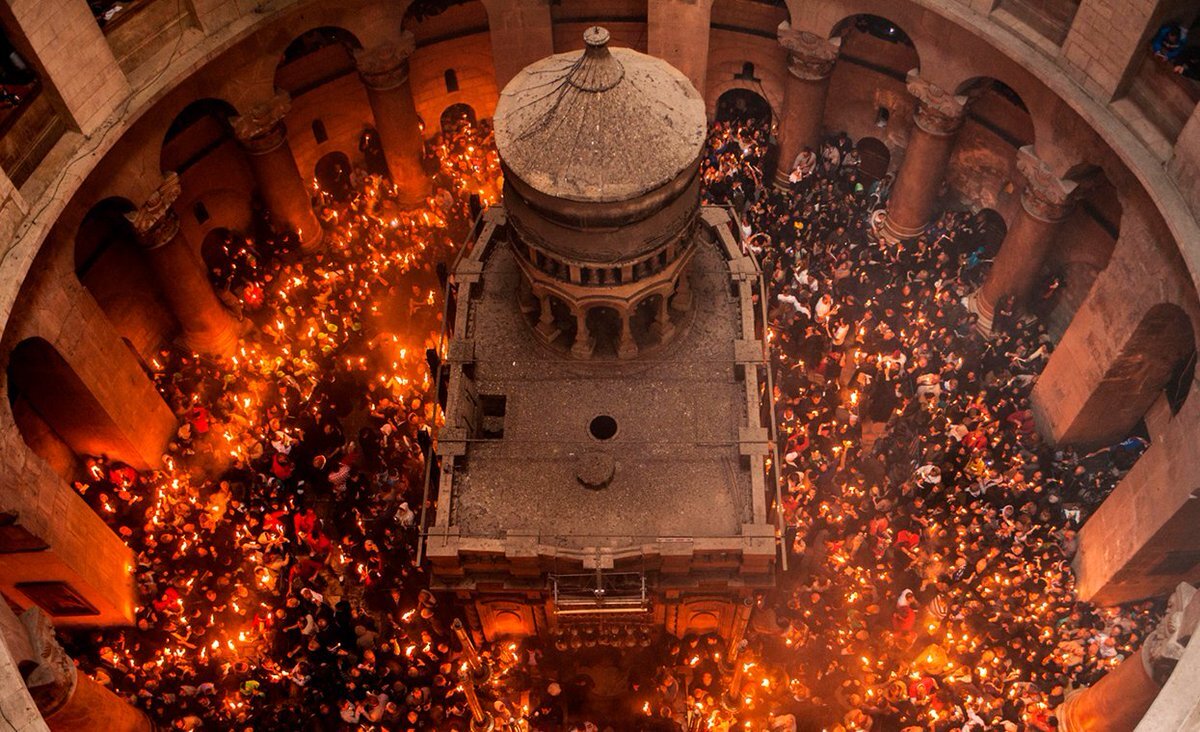 Источник фото: twimg.com