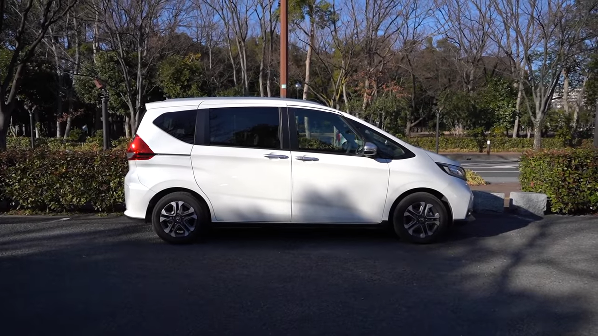 Honda freed Hybrid 2020