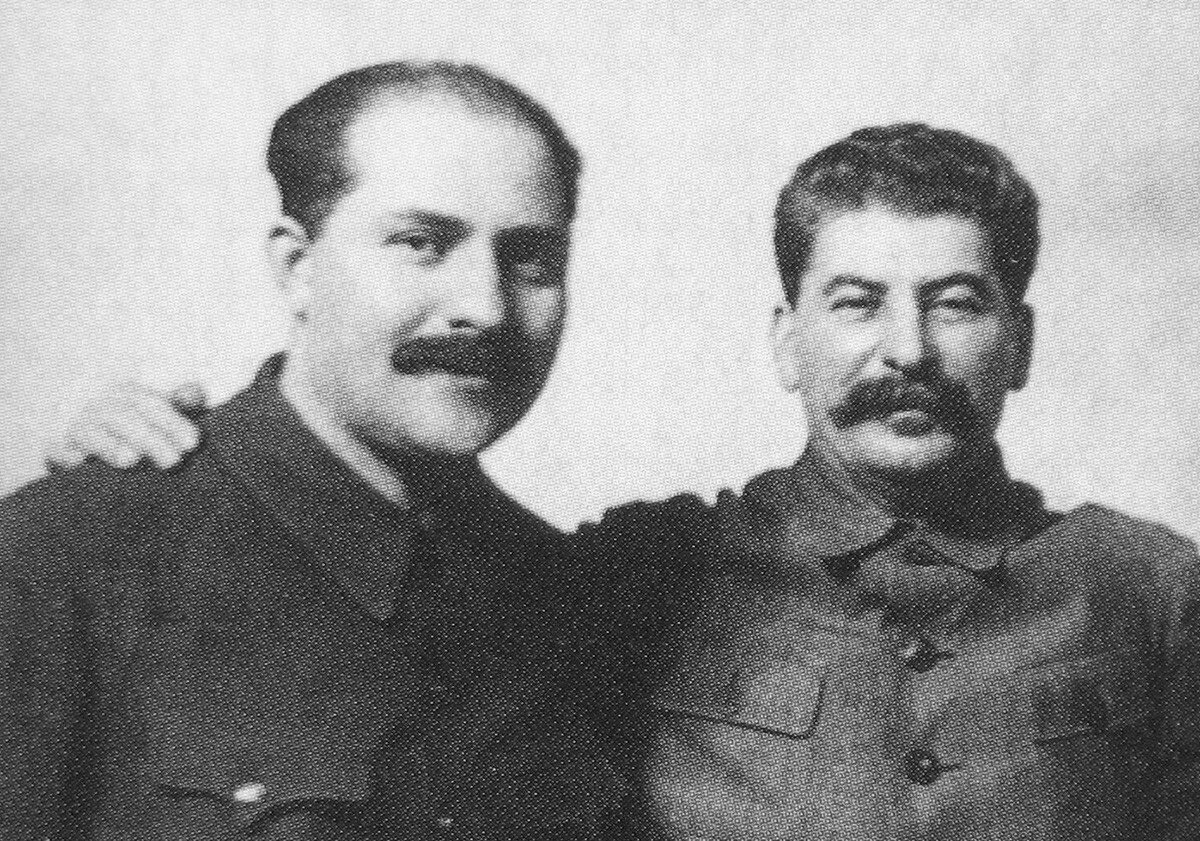 Лазарь Каганович и Иосиф Сталин. Архивное фото