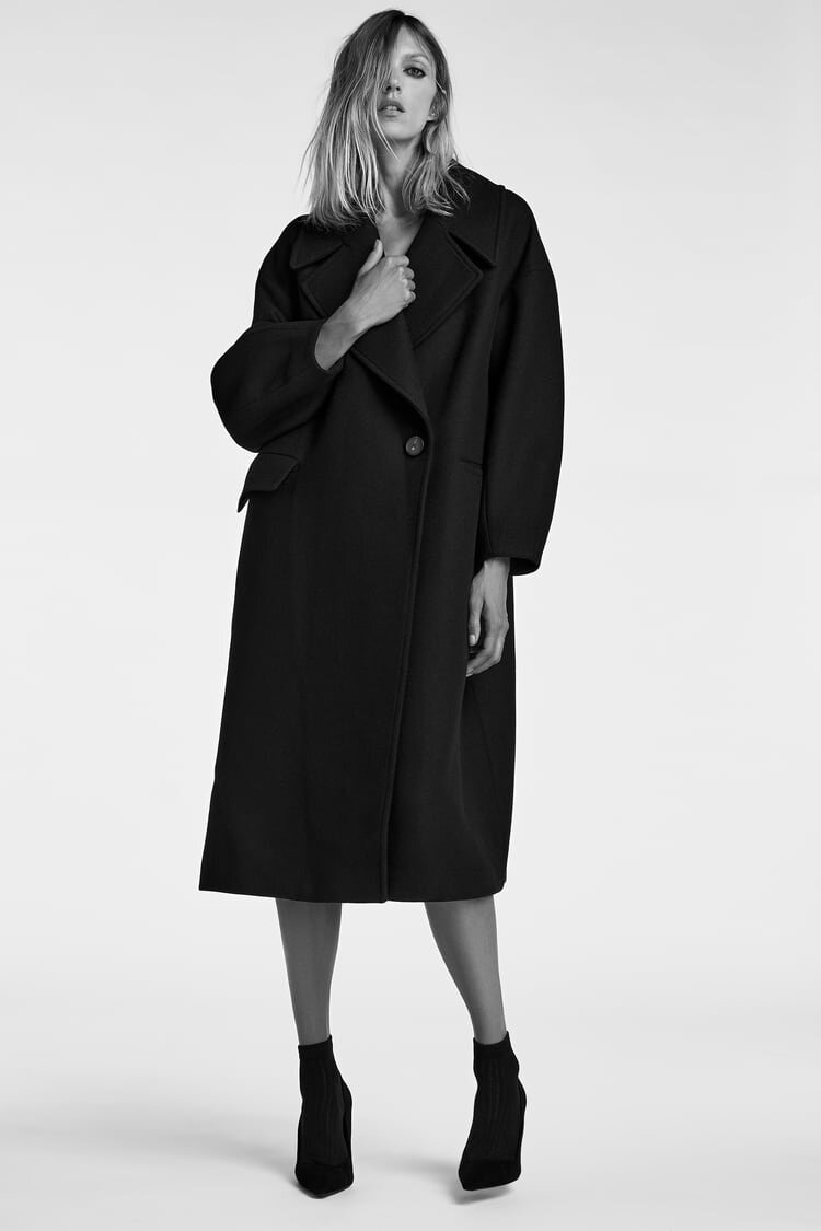 zara.com - 5 999 рублей (вместо 9 999)