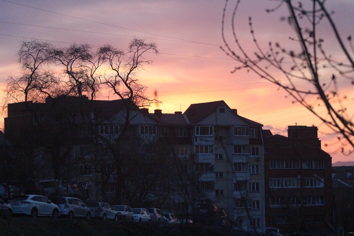 Казалось, обычный закат, но столько эмоции, когда смотришь на него.