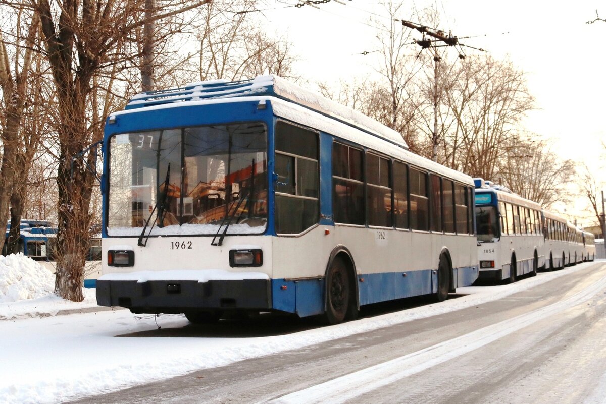 Петербург отдал старые тролейбусы в Петрозаводск. | Блог Петербуржца | Дзен