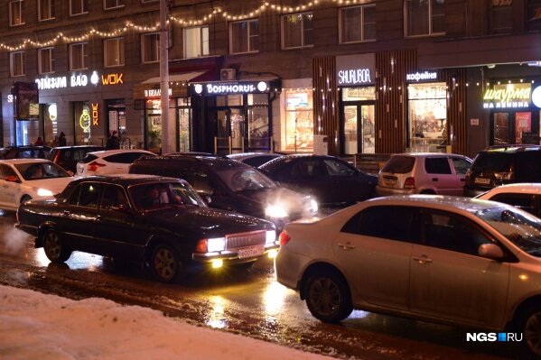 Хуже всего в Новосибирске ситуация на дорогах по вечерам