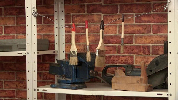 Подвешенные кисти для просушки