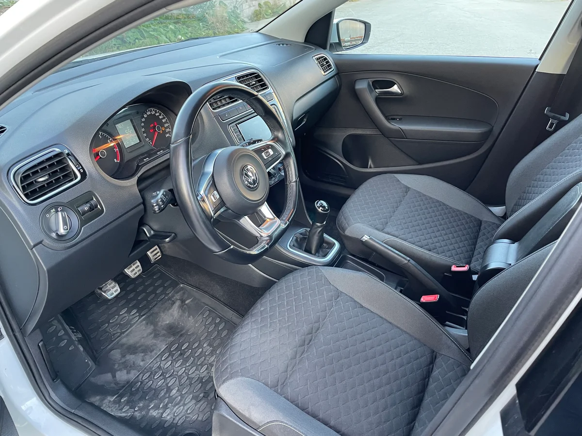 Вот такой салон машины