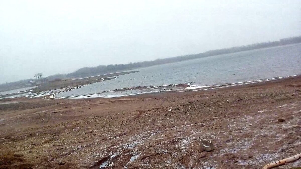 Обмеление водохранилища: сброс -- по максимуму?