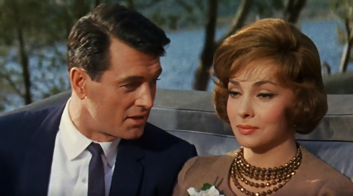 1961 г., Universal International  Комедийная мелодрама.
Режиссер Роберт Маллиган
Сценарий Стэнли Шапиро, Морис Ричлин, Стэнли Робертс
Продюсер Роберт Артур, Рауль Уолш, Генри Вилсон
Оператор Уильям Х. Дэниелс. Композитор Ханс Й. Зальтер, Расселл Гарсиа 
В главных ролях:  Рок Хадсон, Джина Лоллобриджида, Сандра Ди, Бобби Дэрин, Вальтер Слезак
