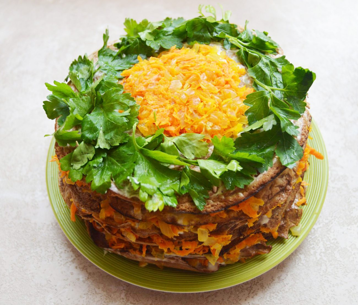 Печёночный торт из куриной печени с морковью
