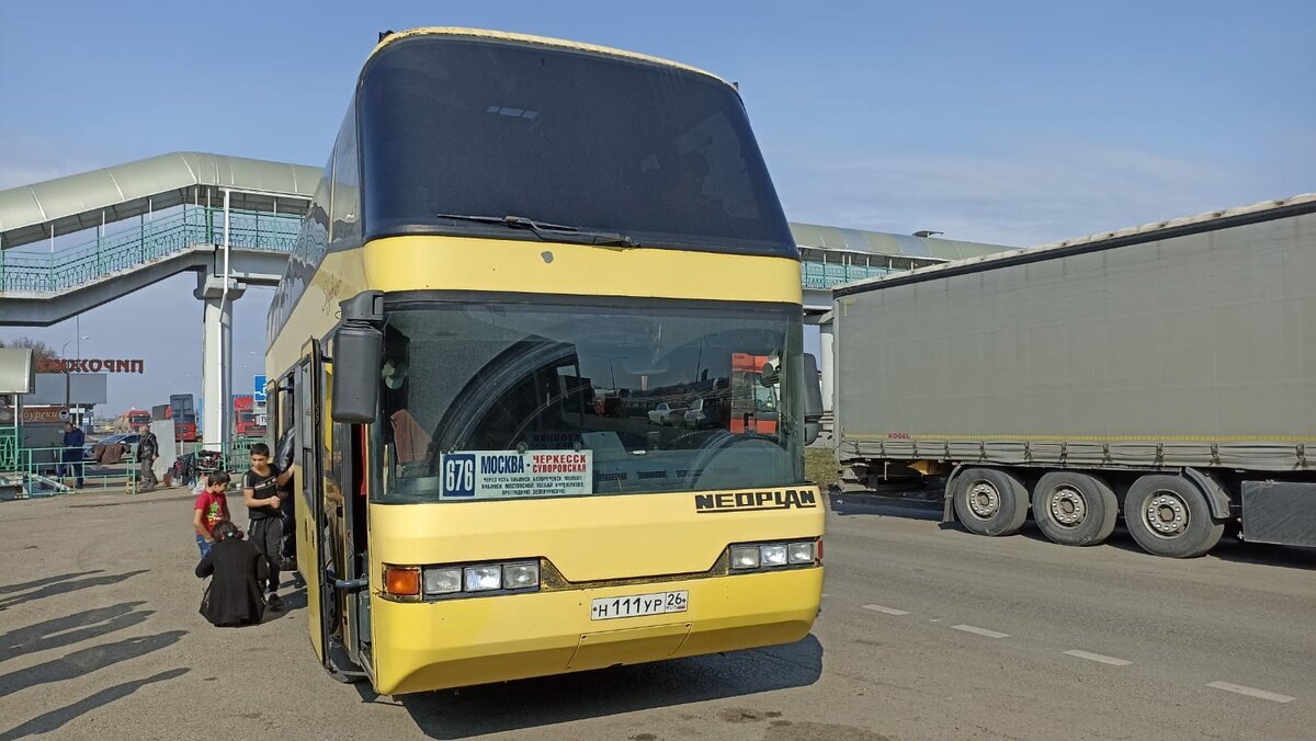 Один из автобусов маршрута