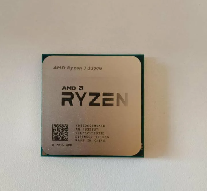 Процессор AMD Ryzen 3 2200G (4800) под сокет AM4
