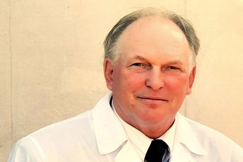     Заслуженный врач-невролог скончался на 75 году жизни. Фото:1743