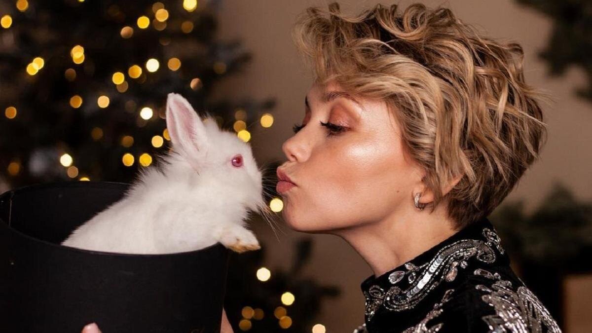    Ольга Кузьмина:instagram.com/kuzmummy