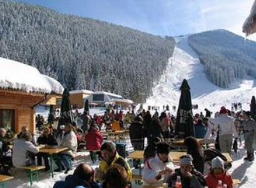 Более 76 тысяч иностранцев находились в нашей стране во время праздников