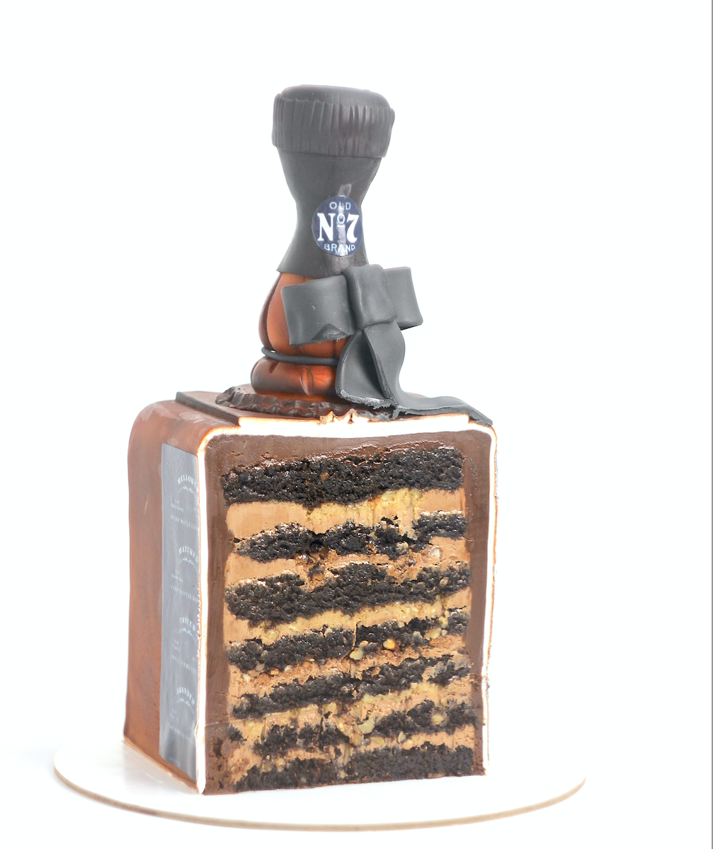 Торт бутылка виски