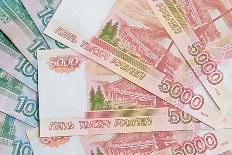 Мрот повышается. Утвердили выплаты. Утвердили выплаты. Пенсионеры сденьгпами. Деньги льготы.