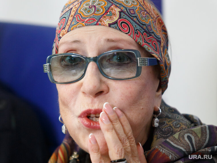    Инну Чурикову, по уточненной информации, похоронят 17 января на Новодевичьем кладбище