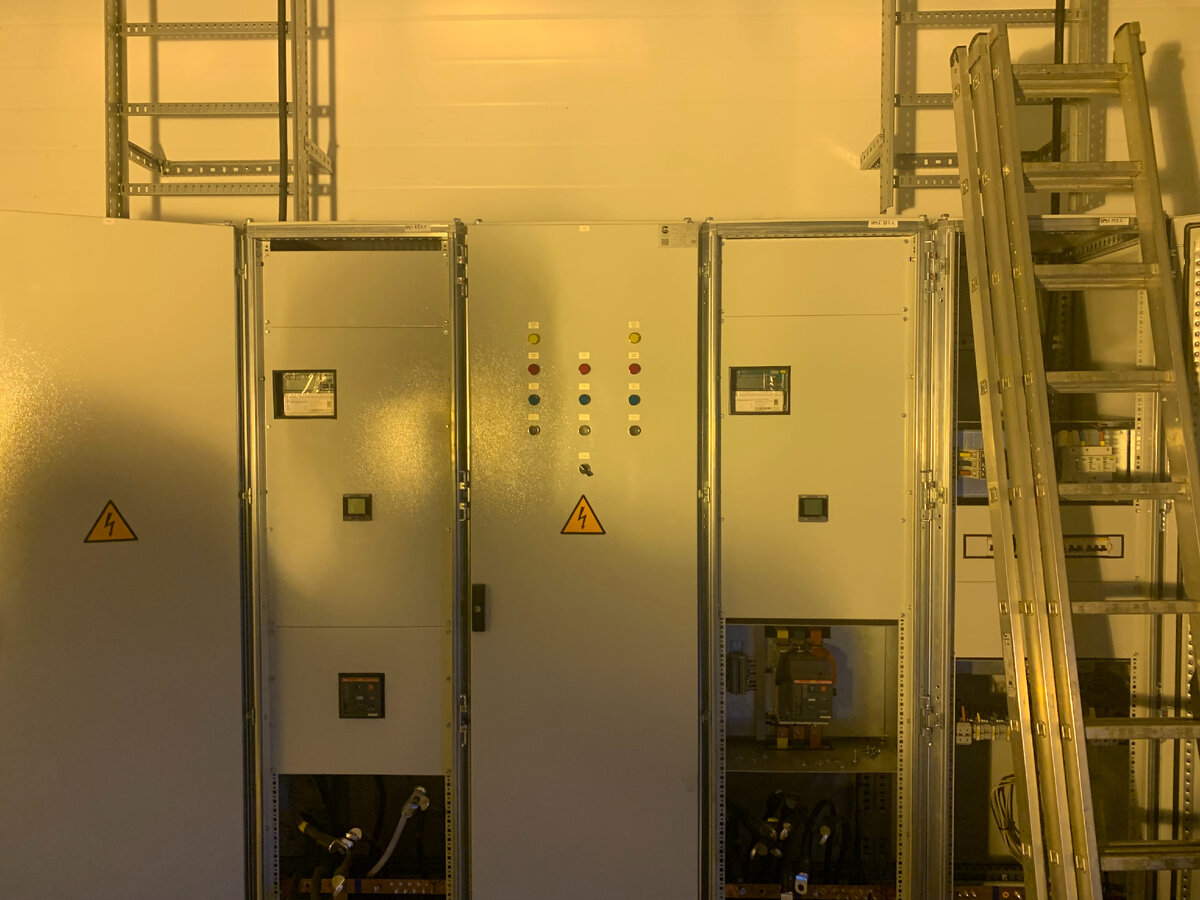 Немного другой щит с того же объекта