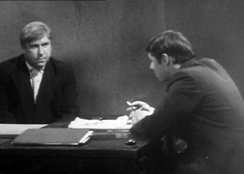 В Деле №2 «Ваше подлинное имя» ЗнаТоКи единственный раз сталкиваются не с уголовным преступлением, а со шпионажем 