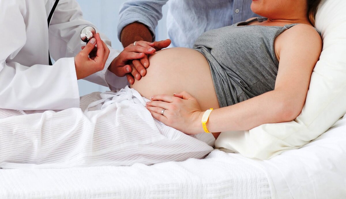 Беременные женщины во сне рожают