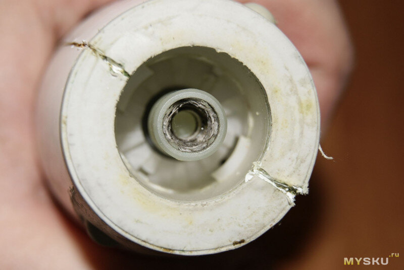 Разбор braun 4191. Ремонт блендера видео. Разборка блендера браун 600 ватт турбо. Блендер сломался. Блендер bosch 400 разобрать.