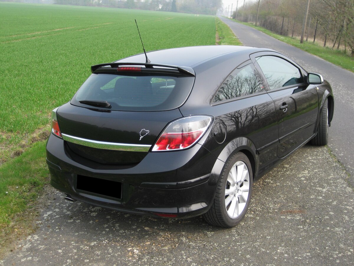Opel Astra h GTC Turbo