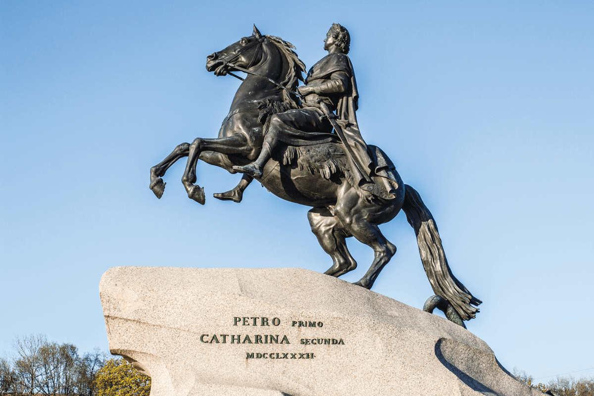Памятник Петру 1 в Санкт-Петербурге медный всадник