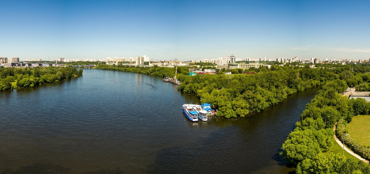 Стрешнево тушино. Левел Тушино. Москва река Тушино. Река Сходня в Москве. Сходня в Тушино.