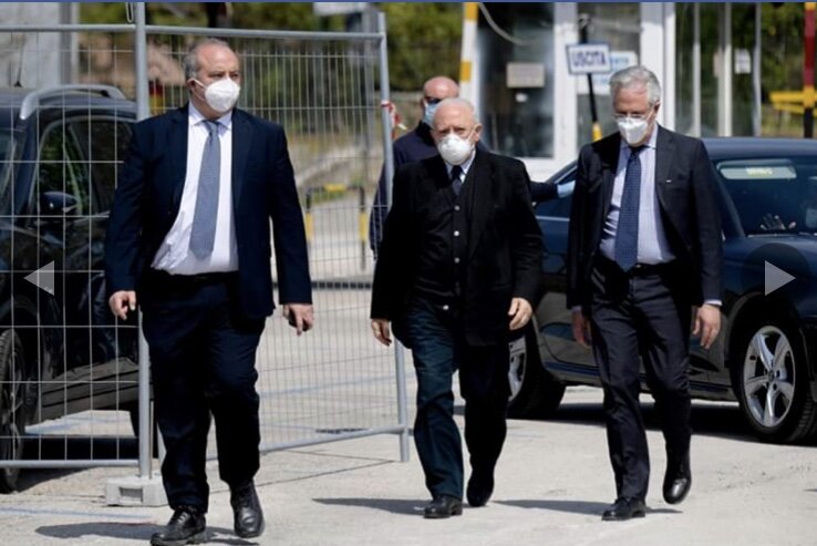 Губернатор региона Кампания категорически настроен против открытия границ с северными регионами.