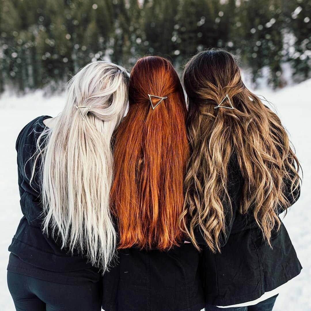 Девушки с разными волосами