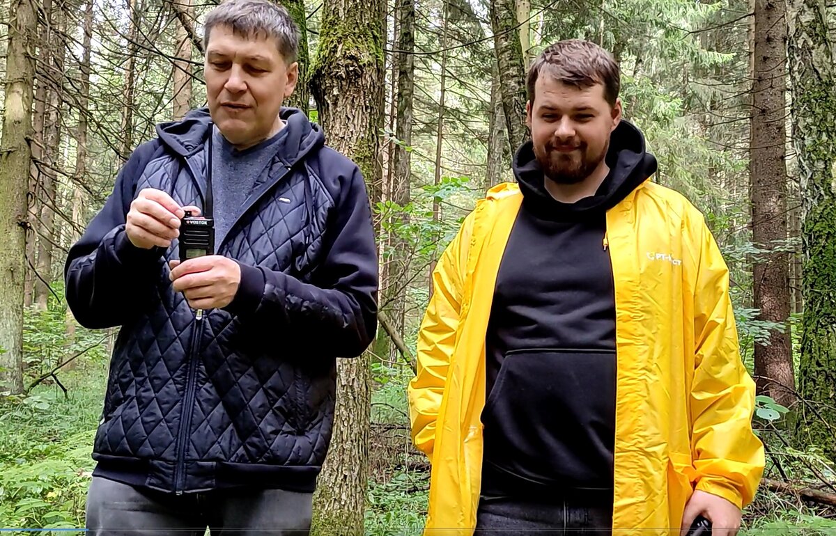 В ходе совместного с заказчиком теста работы в лесу раций разных диапазонов частот