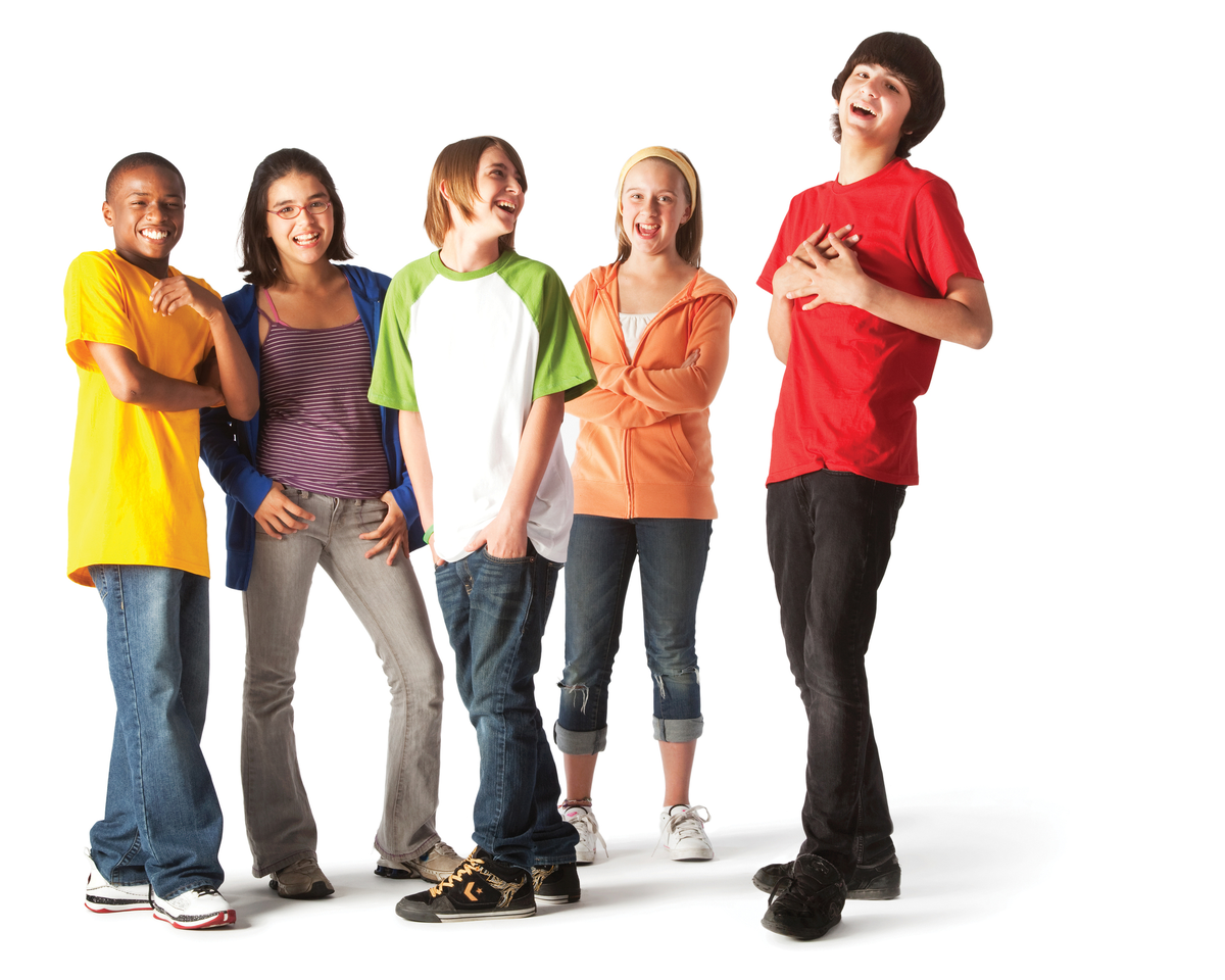 Социальное развитие современной молодежи. Подросток на белом фоне. Группа людей. Подростковый Возраст. Счастливый подросток на белом фоне.