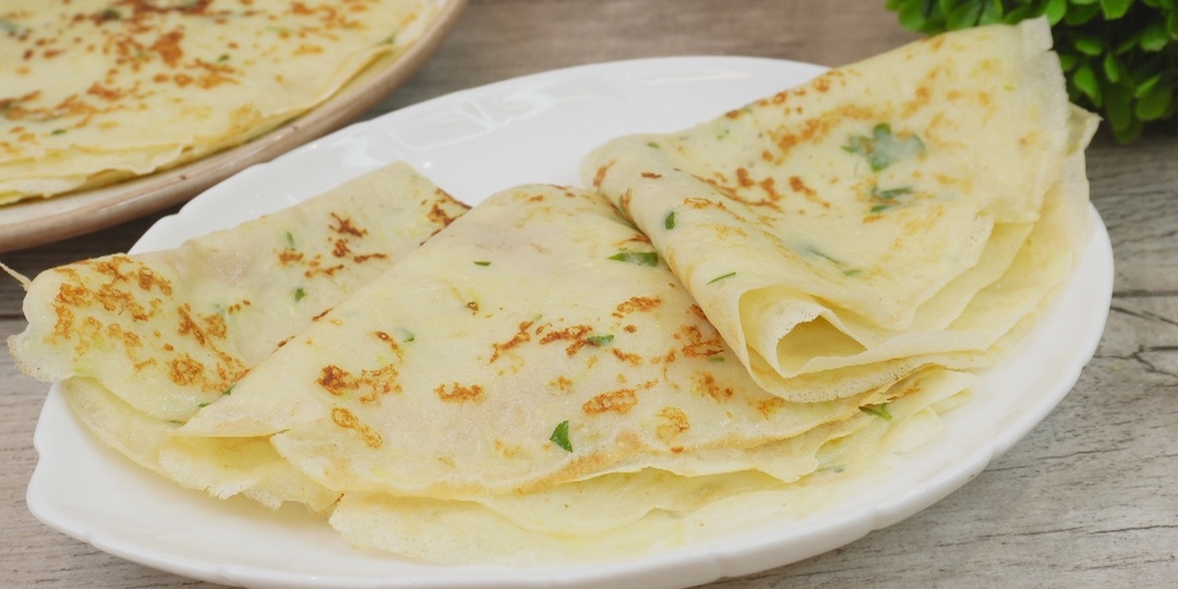 Кабачки еще так готовлю, вкуснотища... блинчики получаются тонкие, бархатистые. Несложно готовить, главное 👉 способ кабачки переработать