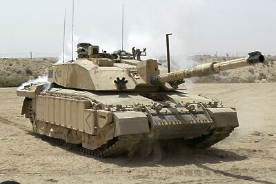    Боевой танк Challenger 2 ©Graeme Main Wikipedia.org