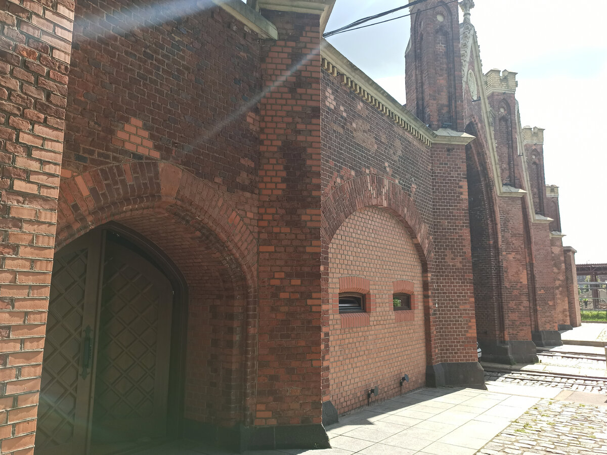 Заботливо собрал вам информационную подборку истории Калининградского марципана