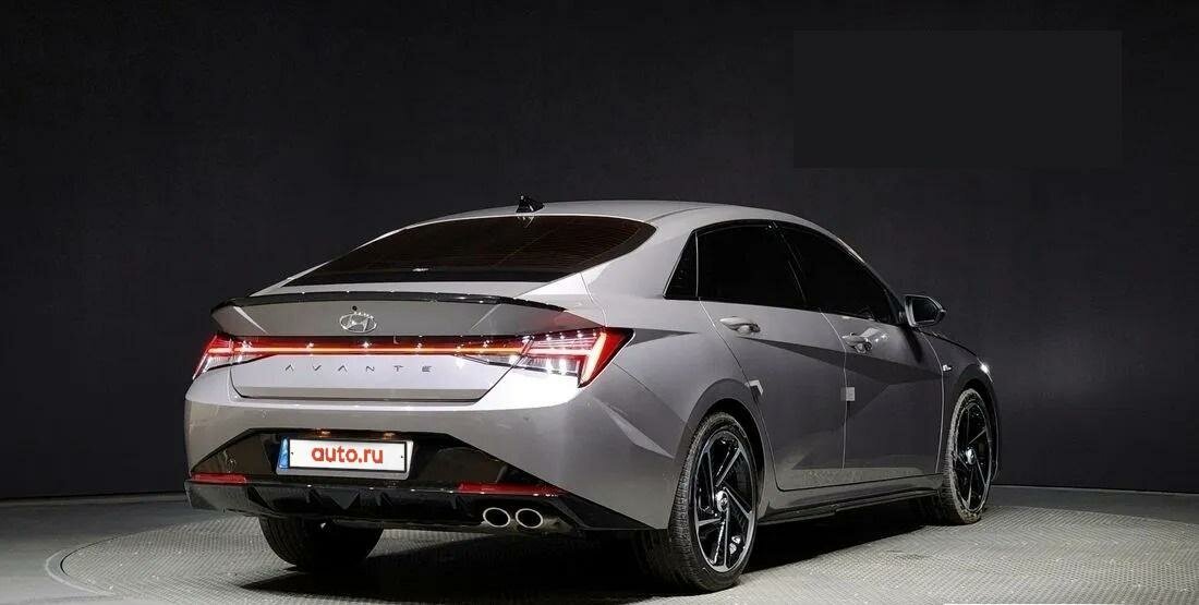 Киа Рио и Солярис в Корее никому не нужны. Показываю на чем ездят сами ...