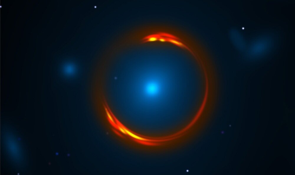 Что такое гравитационная линза и чем она отличается от оптической ...