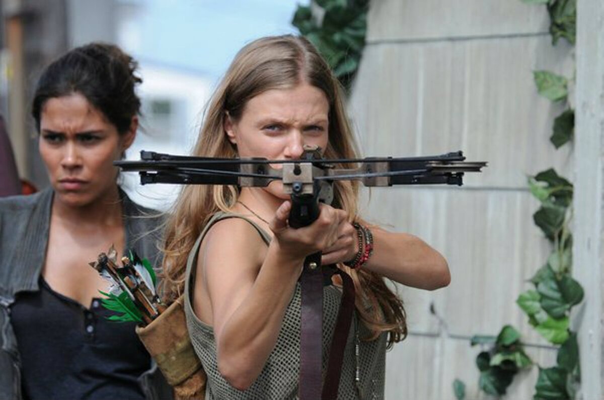 Кадр из сериала "Революция", 2012-2014 г.