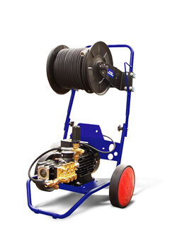 Агрегат высокого давления для прочистки канализации