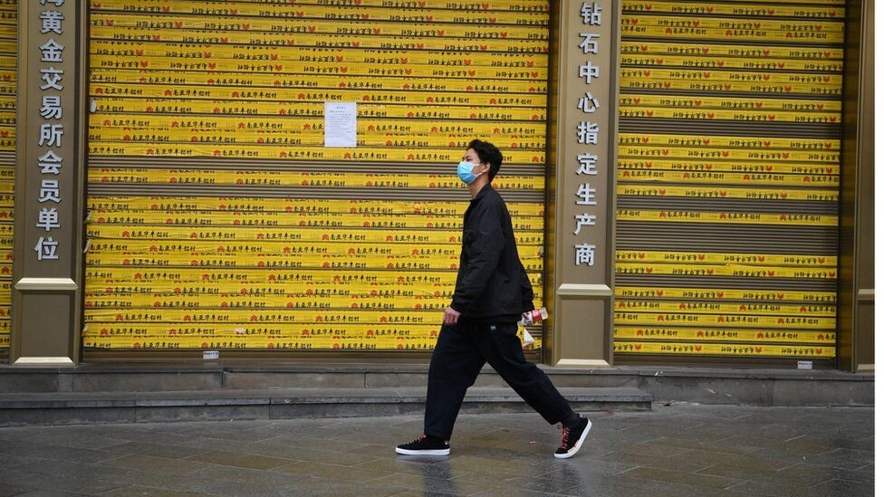 В китайском городе Куньмин (провинция Юньнань) из-за вспышки коронавируса не работают магазины(REUTERS)