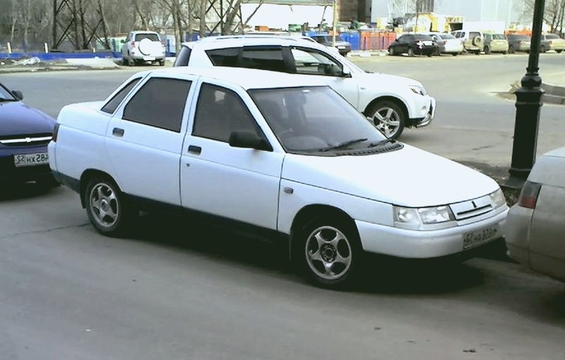 Ваз 2110 - самый продаваемый автомобиль Ваз.
